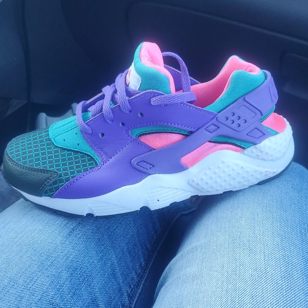 New Pink/purple/teal/white Nike Huarache